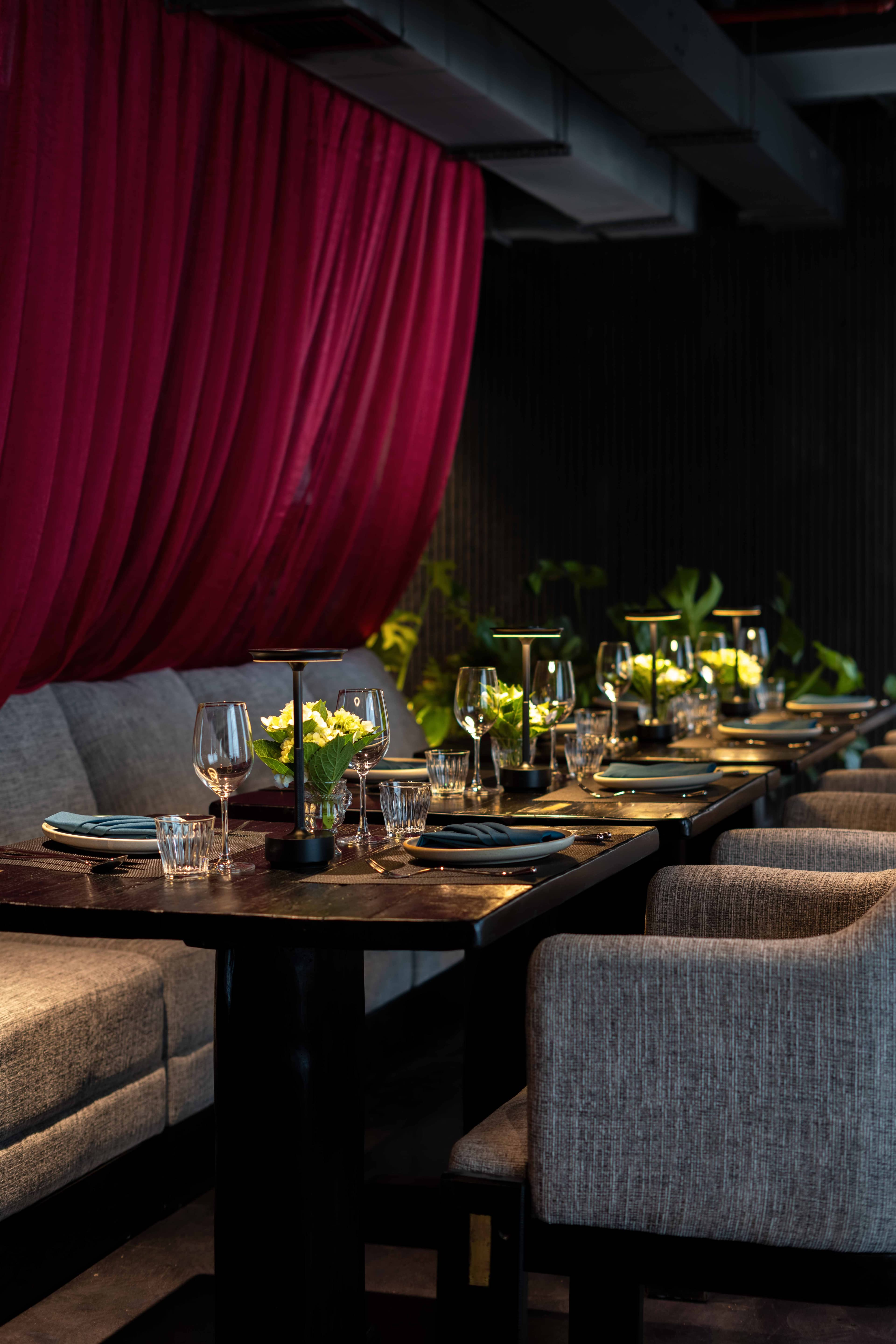 Restaurant and Coffees